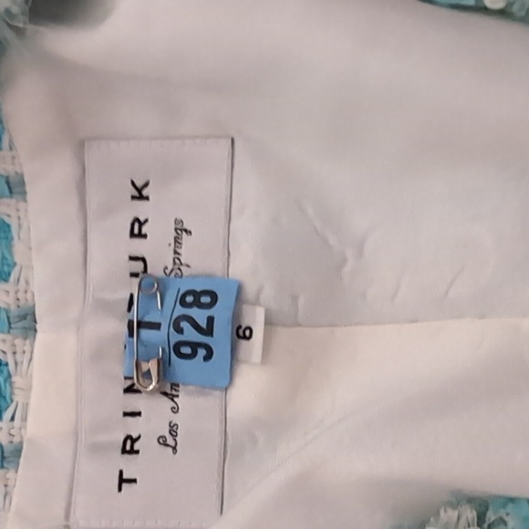 Trina Turk Suit - Picture 8 of 9